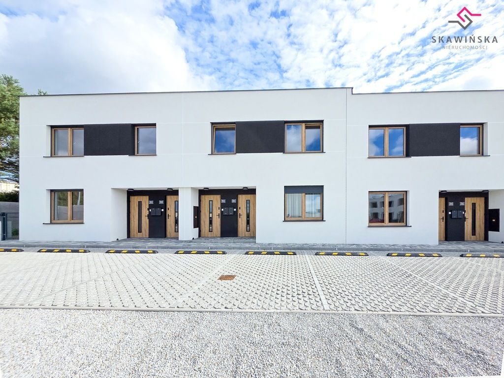Mieszkanie 4-pokojowe Janków Przygodzki, ul. Parkowa. Zdjęcie 1