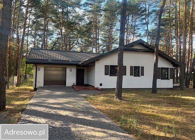 dom wolnostojący, 3 pokoje Józefów, ul. Dębowa. Zdjęcie 1