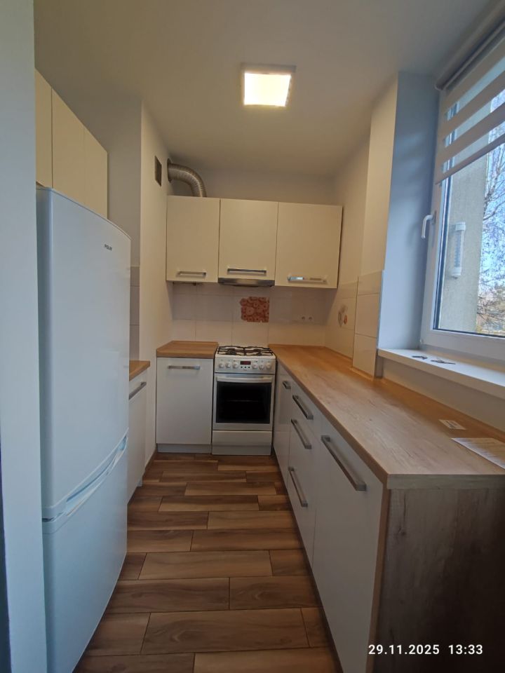 Mieszkanie 3-pokojowe Chorzów Klimzowiec, ul. Różana. Zdjęcie 5