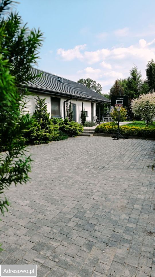 dom wolnostojący, 4 pokoje Pabianice. Zdjęcie 2