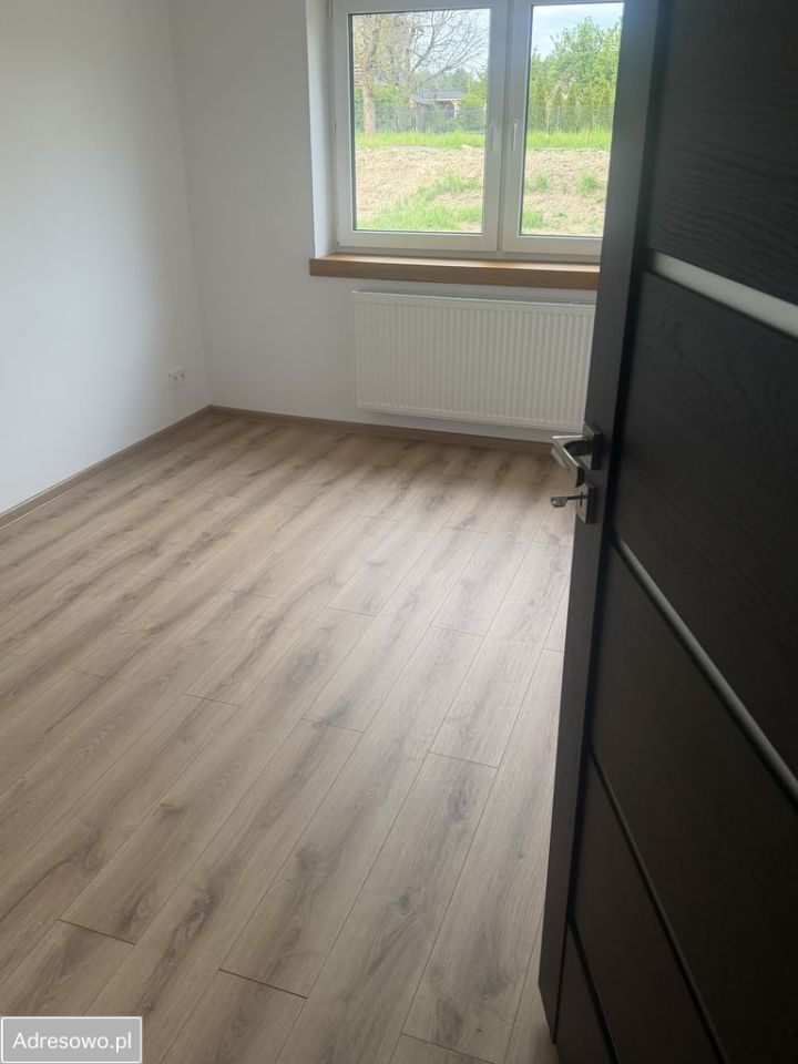 dom wolnostojący, 4 pokoje Pogwizdów. Zdjęcie 16