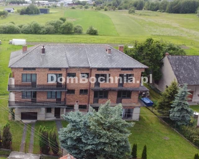 bliźniak, 12 pokoi Damienice. Zdjęcie 2