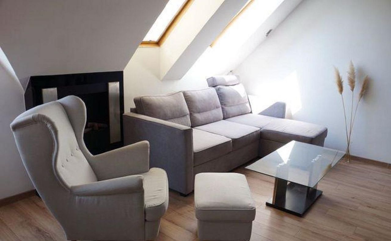 Mieszkanie 3-pokojowe Kalisz Korczak. Zdjęcie 2