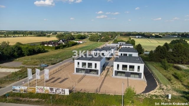 bliźniak, 4 pokoje Marysin, ul. Pastelowa. Zdjęcie 1