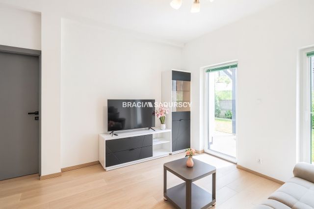 Mieszkanie 3-pokojowe Kraków Skotniki, ul. Antoniego Dobrowolskiego. Zdjęcie 7