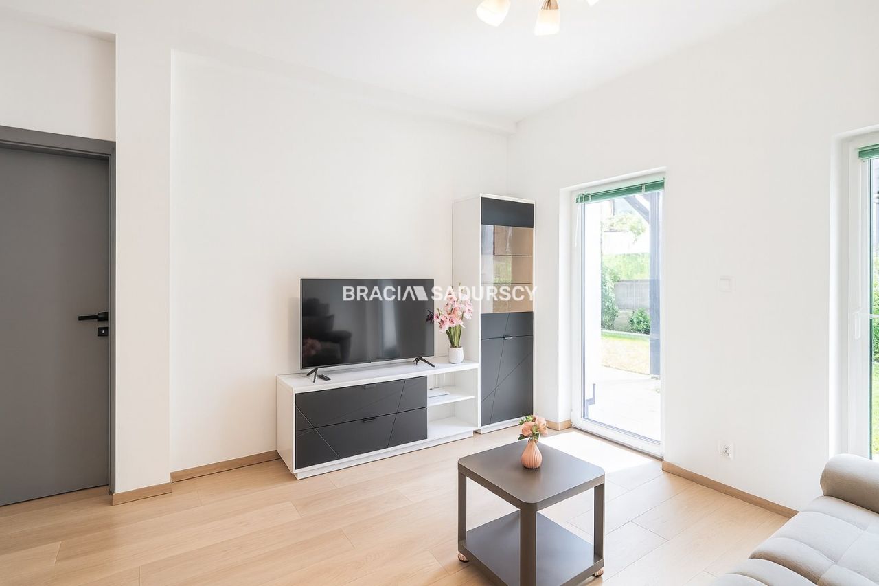 Mieszkanie 3-pokojowe Kraków Skotniki, ul. Antoniego Dobrowolskiego. Zdjęcie 7