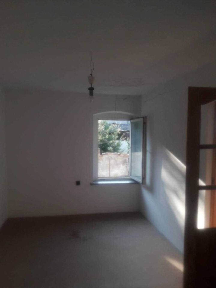 Mieszkanie 4-pokojowe Chwalisław. Zdjęcie 3