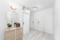 Mieszkanie 3-pokojowe Oleśnica, ul. Mikołaja Kopernika. Zdjęcie 4