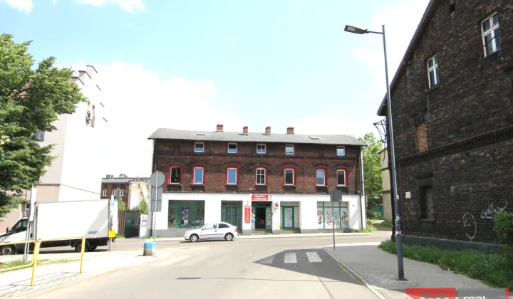 kamienica, 9 pokoi Świętochłowice, ul. Szkolna