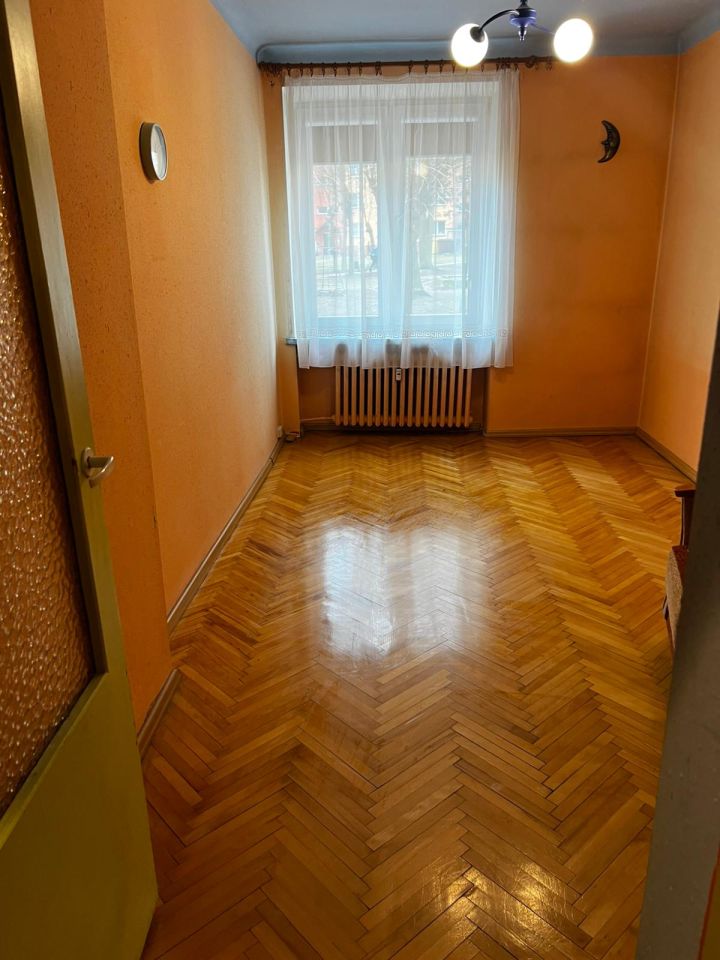 Mieszkanie 3-pokojowe Starachowice Majówka, ul. Majówka. Zdjęcie 5