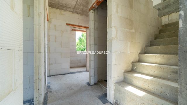 dom wolnostojący, 4 pokoje Stojowice. Zdjęcie 31