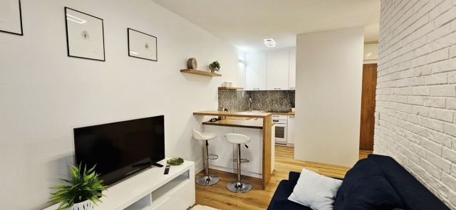 Mieszkanie 2-pokojowe Wrocław Stabłowice, ul. Lubomierska. Zdjęcie 1