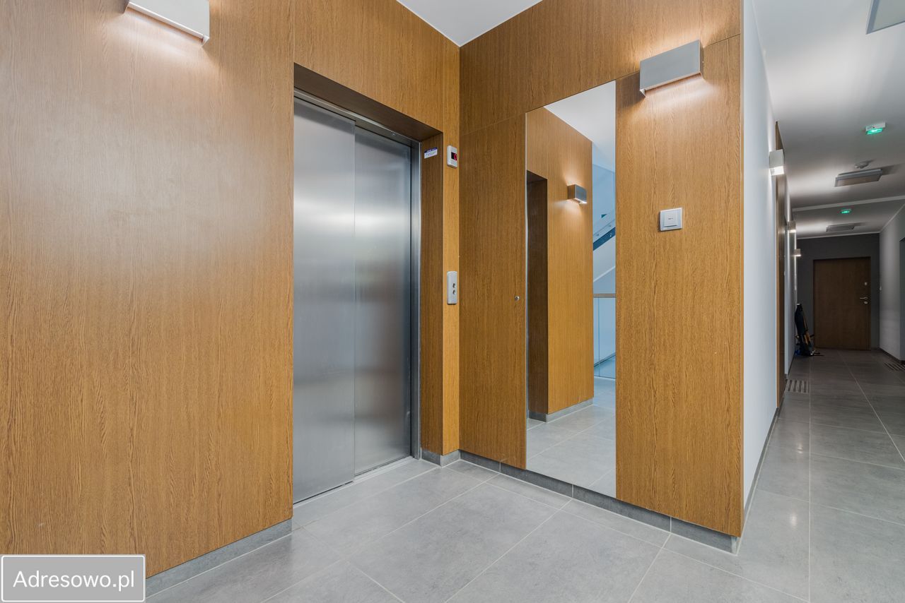 Mieszkanie 3-pokojowe Gdańsk Jasień, ul. Krzysztofa Komedy. Zdjęcie 2