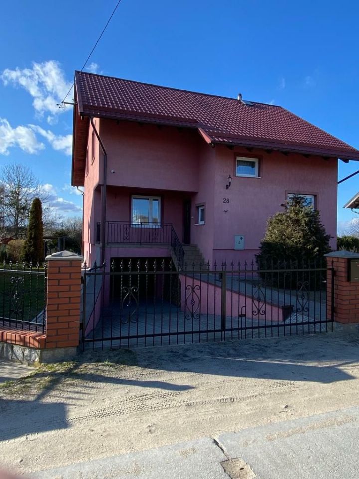 dom wolnostojący Godziszewo, ul. Osiedlowa