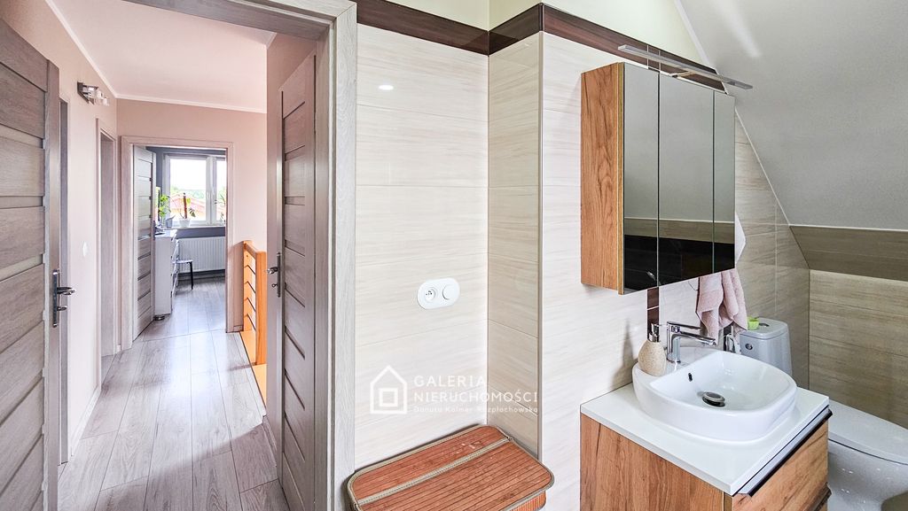 dom wolnostojący, 5 pokoi Wełnica, os. Łąkowe. Zdjęcie 18