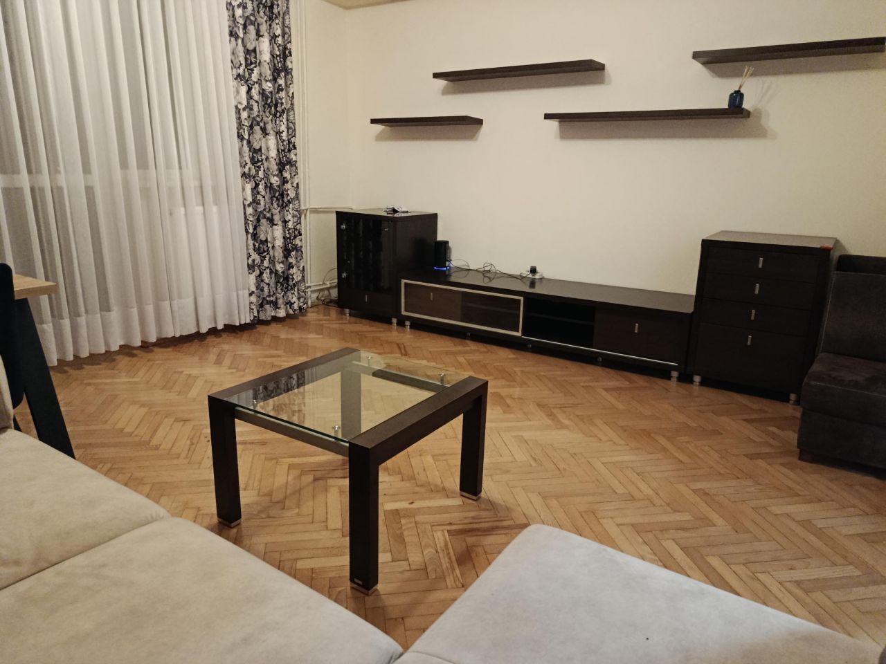 Mieszkanie 3-pokojowe Bytom Śródmieście, ul. Piastów Bytomskich. Zdjęcie 1