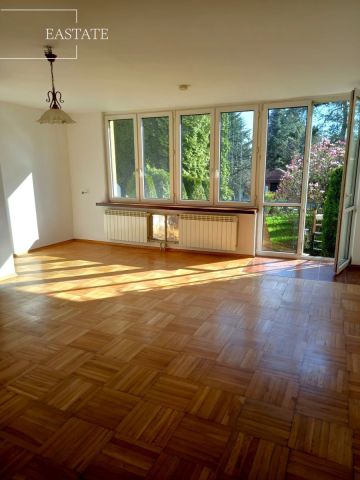 dom szeregowy, 4 pokoje Łomianki. Zdjęcie 15