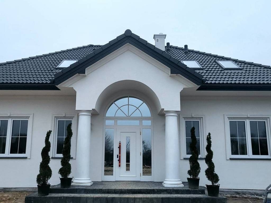 dom wolnostojący, 5 pokoi Niegowonice. Zdjęcie 1