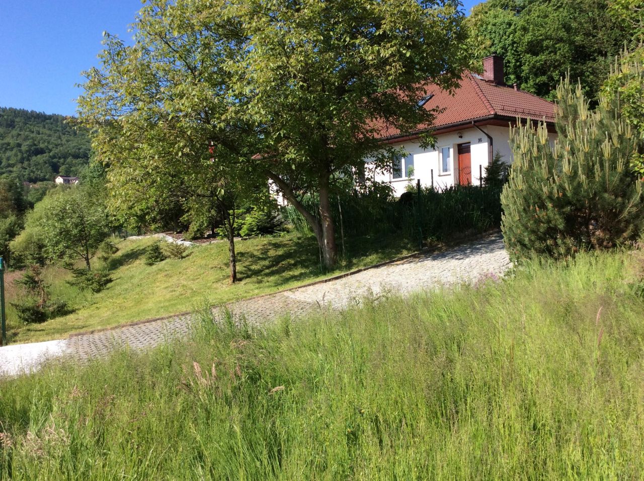 dom wolnostojący, 5 pokoi Tarnawa Dolna. Zdjęcie 12