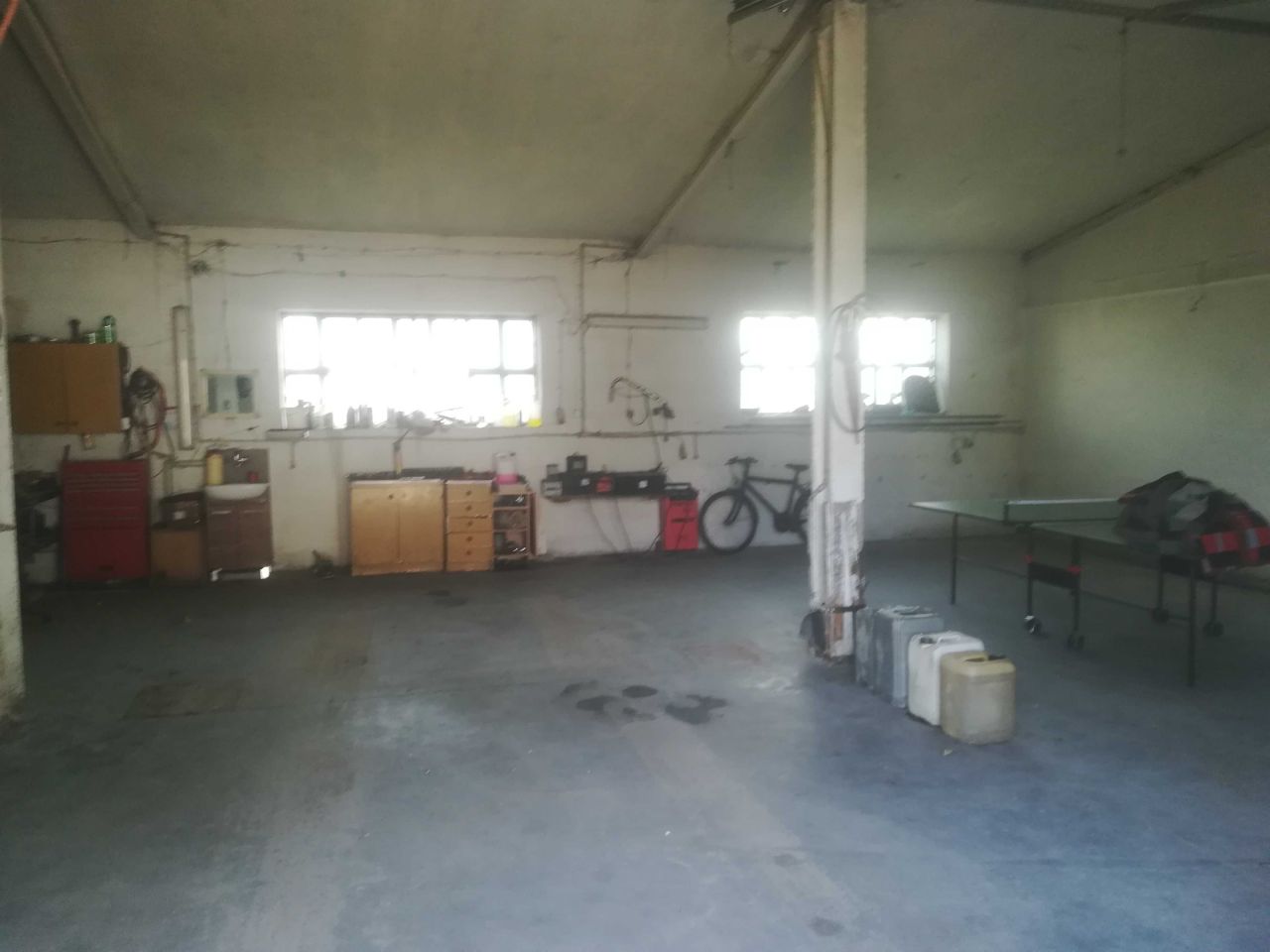 Hala/magazyn Drelów. Zdjęcie 3