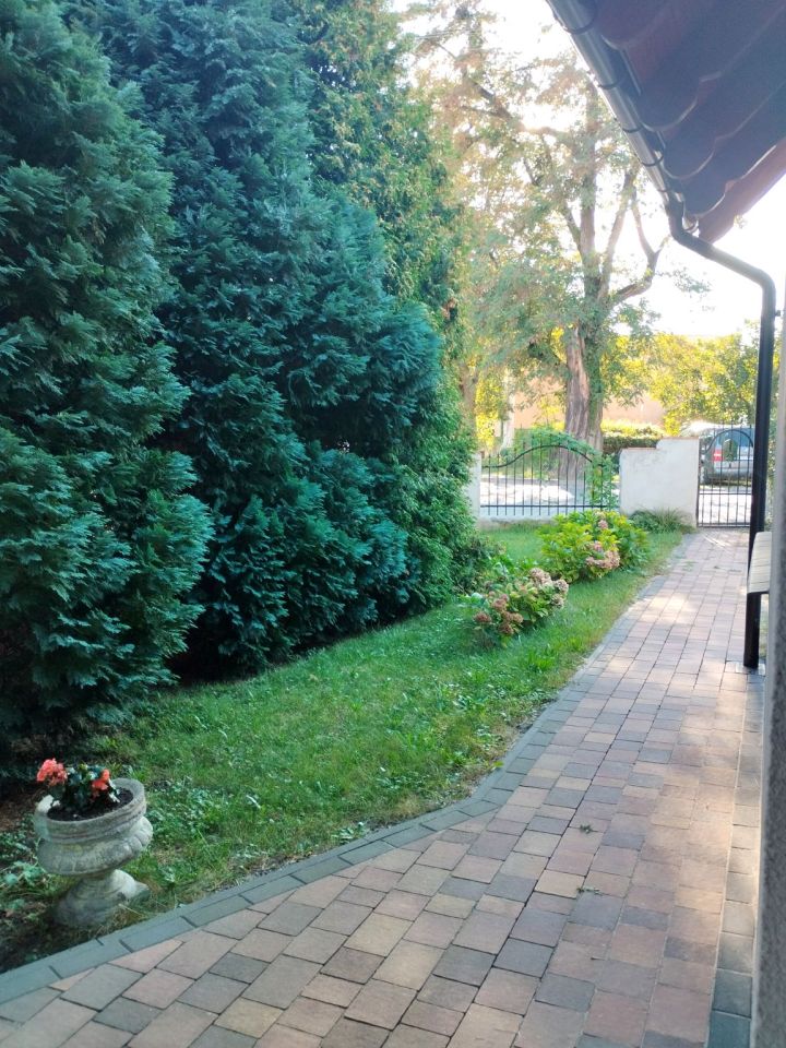 dom wolnostojący, 11 pokoi Oborniki Śląskie Centrum, ul. Marii Skłodowskiej-Curie. Zdjęcie 3