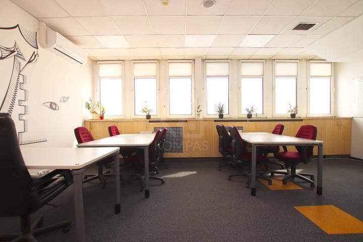 Biuro Wrocław, ul. Powstańców Śląskich. Zdjęcie 2