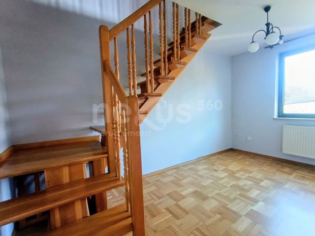 bliźniak, 7 pokoi Oleśnica, ul. Zielona. Zdjęcie 16