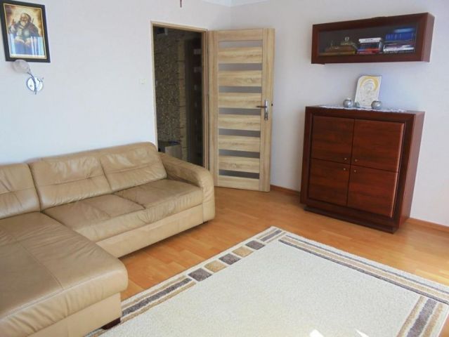 Mieszkanie 3-pokojowe Sędziszów, os. Na Skarpie. Zdjęcie 1