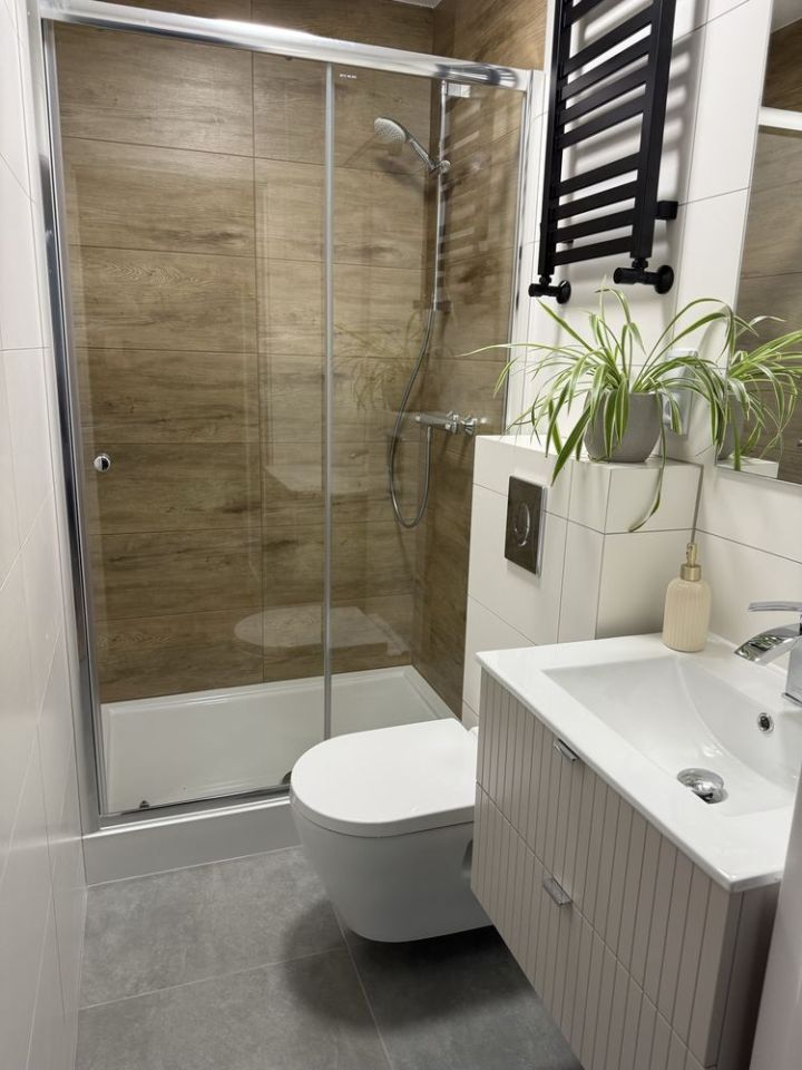 Mieszkanie 4-pokojowe Katowice Śródmieście, ul. Francuska. Zdjęcie 2