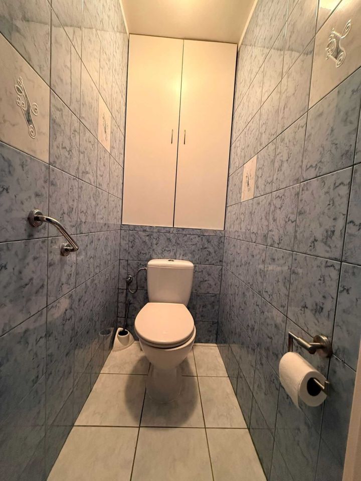 Mieszkanie 3-pokojowe Pionki. Zdjęcie 8