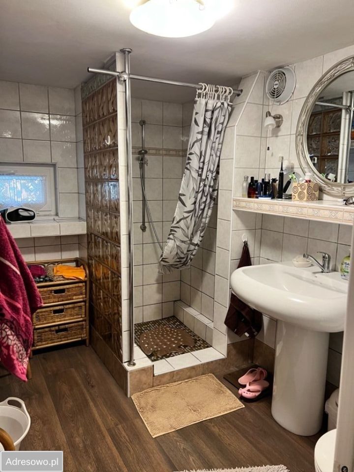 dom wolnostojący, 6 pokoi Bronków Kołatka. Zdjęcie 14