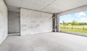 dom wolnostojący, 4 pokoje Komorowo, ul. Sadowa