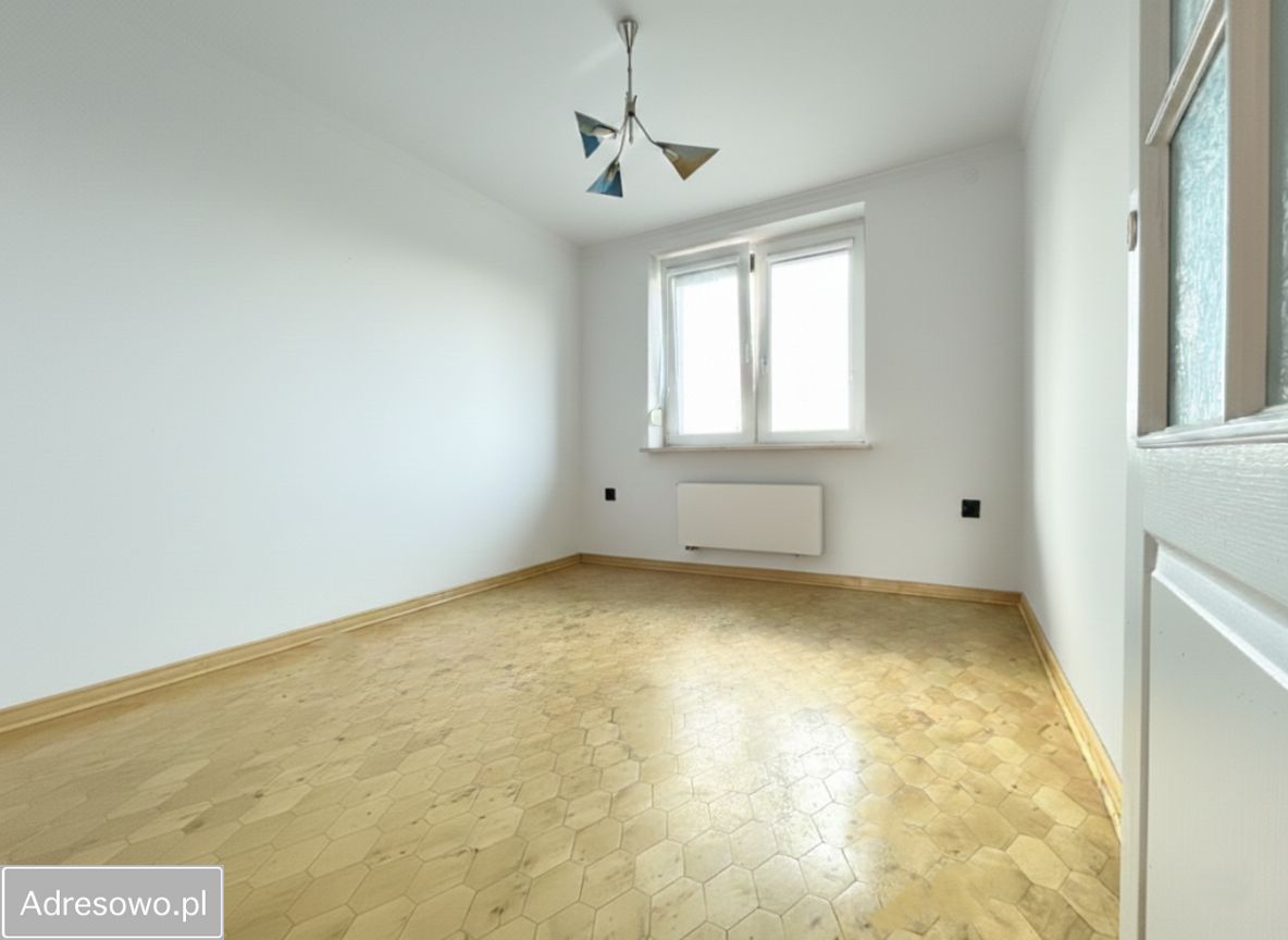 dom wolnostojący, 6 pokoi Piekoszów, ul. Wolności. Zdjęcie 2