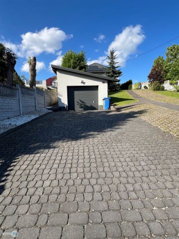 dom wolnostojący, 3 pokoje Obice. Zdjęcie 8