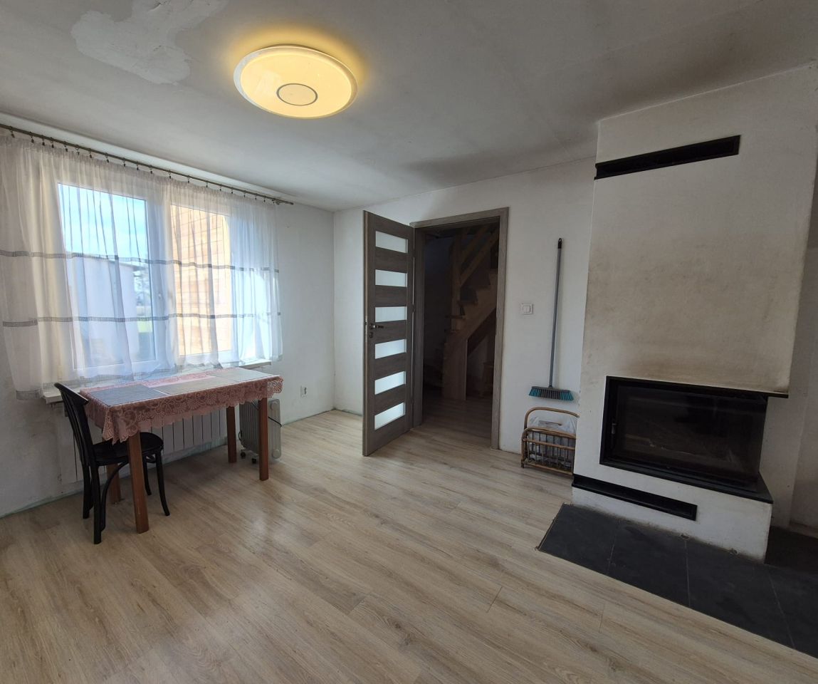 dom wolnostojący, 4 pokoje Cybulice Małe, ul. Wesoła. Zdjęcie 5