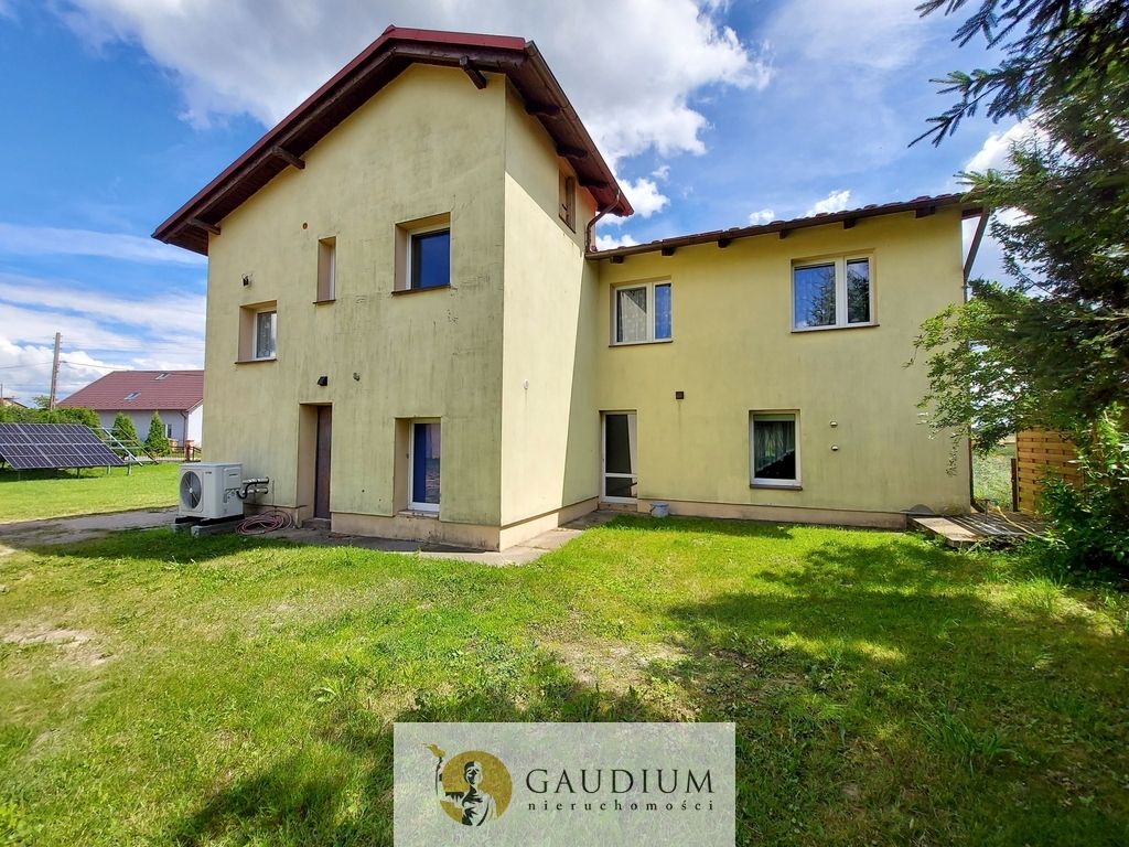 dom wolnostojący, 7 pokoi Główczewice. Zdjęcie 8
