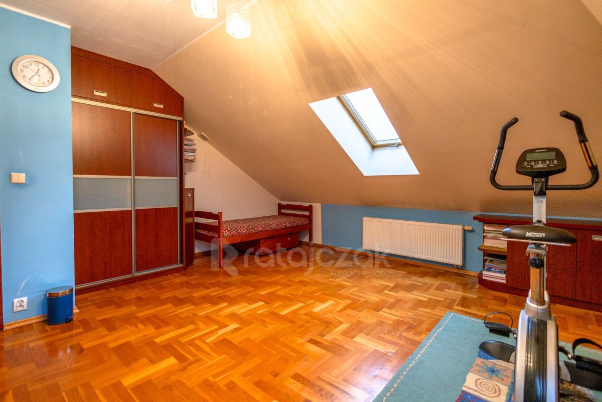 dom wolnostojący, 5 pokoi Rumia. Zdjęcie 15