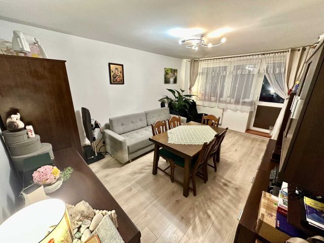 Mieszkanie 3-pokojowe Kamienna Góra. Zdjęcie 1