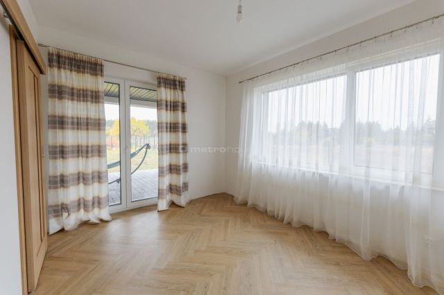 dom wolnostojący, 4 pokoje Izbica. Zdjęcie 11