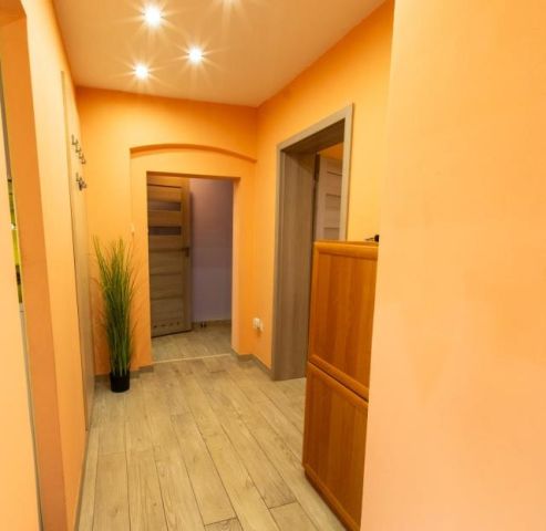 Mieszkanie 3-pokojowe Piekary Śląskie Szarlej, ul. Karola Miarki. Zdjęcie 11