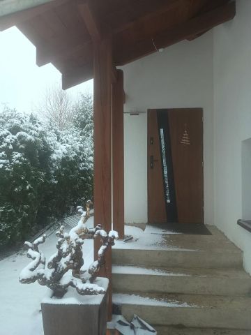 dom wolnostojący, 3 pokoje Lubochnia, Osiedle Sosnowe. Zdjęcie 2