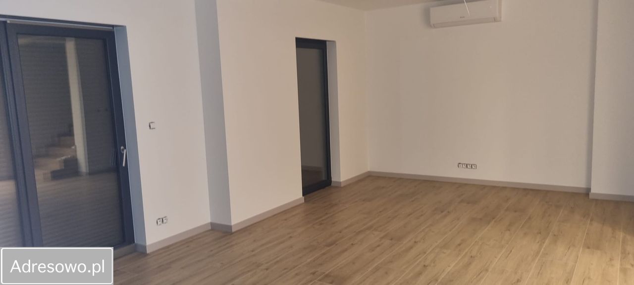 dom wolnostojący, 6 pokoi Lusowo. Zdjęcie 15