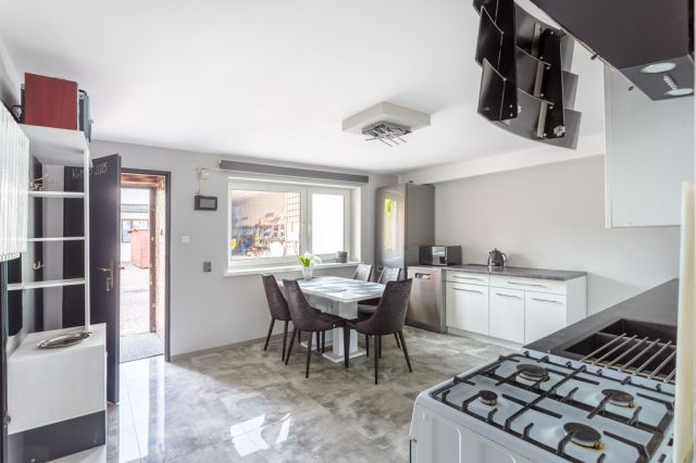 dom wolnostojący, 7 pokoi Warszawa Rembertów, ul. Giermków. Zdjęcie 19