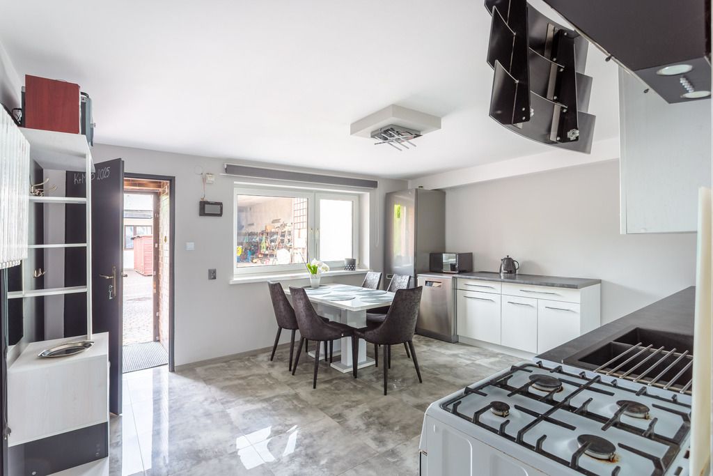 dom wolnostojący, 7 pokoi Warszawa Rembertów, ul. Giermków. Zdjęcie 19