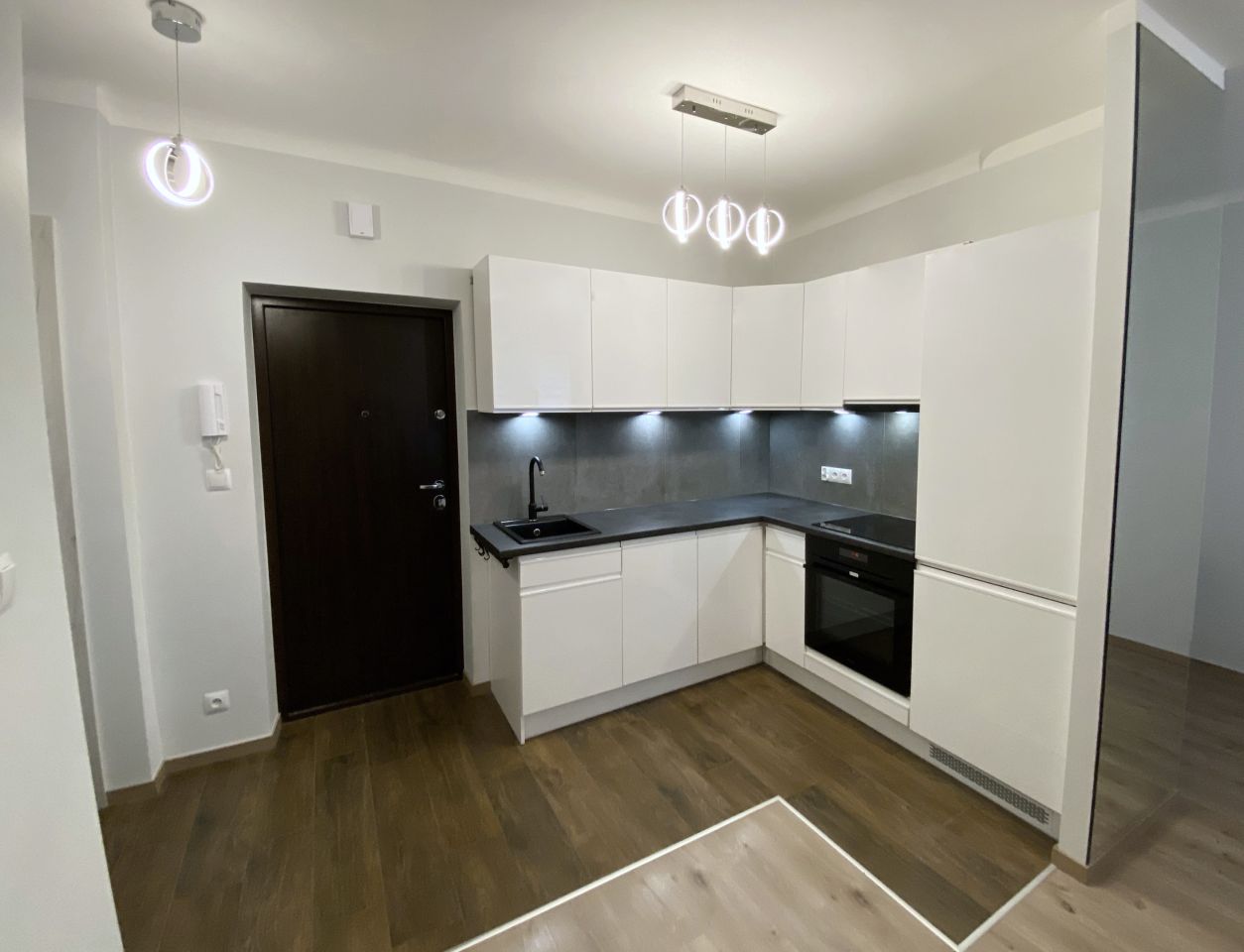 Mieszkanie 2-pokojowe Warszawa Ochota, ul. Białobrzeska. Zdjęcie 4