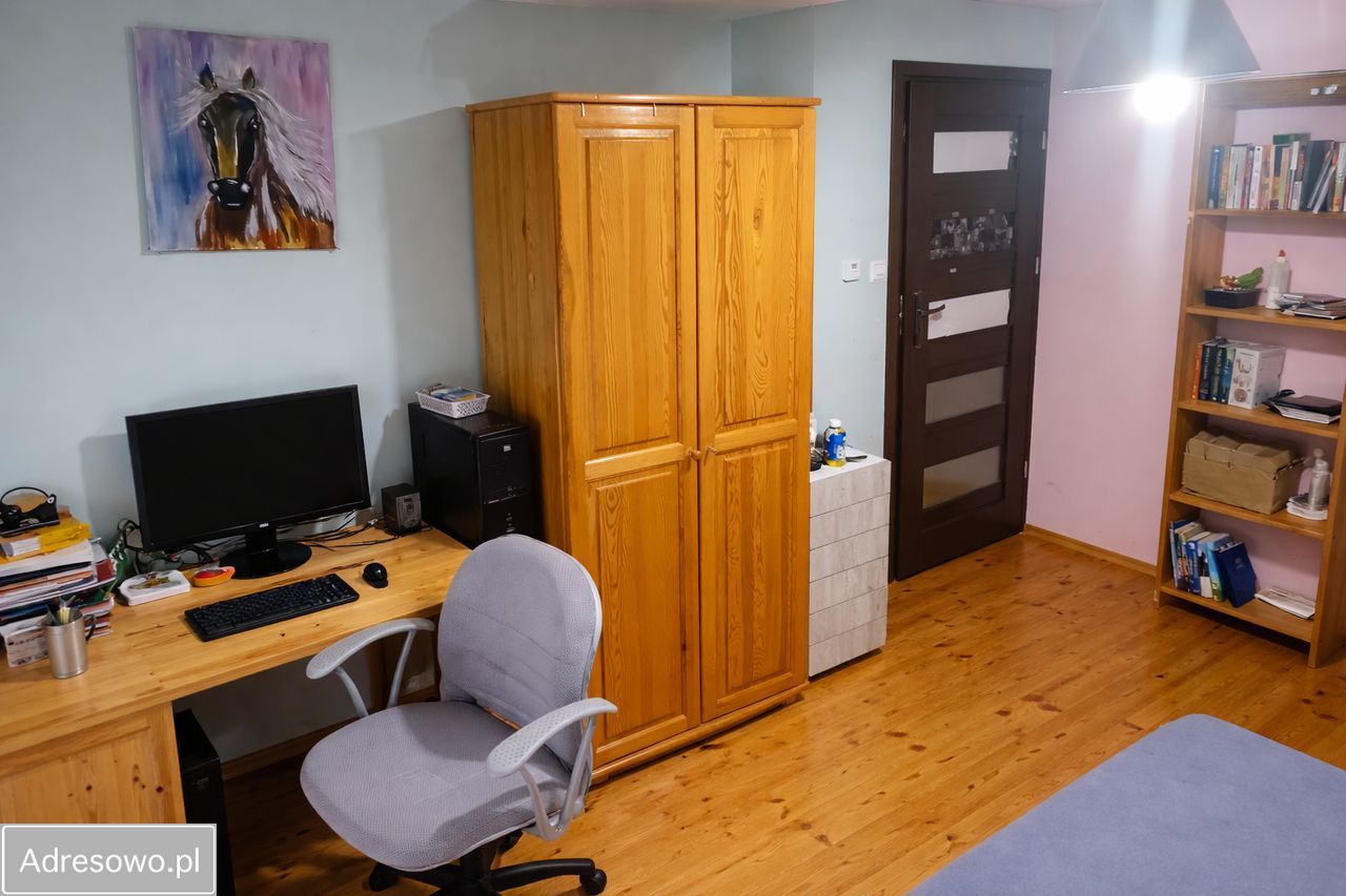 dom wolnostojący, 5 pokoi Rogów, ul. Kolejowa. Zdjęcie 2