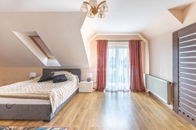 dom wolnostojący, 5 pokoi Rusiec. Zdjęcie 9