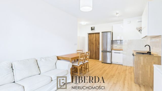 Mieszkanie 2-pokojowe Warszawa Rembertów, ul. Chełmżyńska. Zdjęcie 2