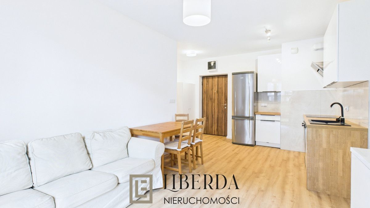 Mieszkanie 2-pokojowe Warszawa Rembertów, ul. Chełmżyńska. Zdjęcie 2