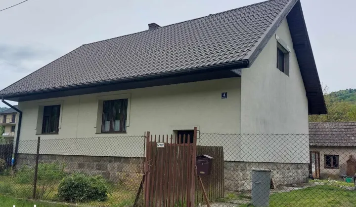 dom wolnostojący, 4 pokoje Czernichów, ul. Myśliwska